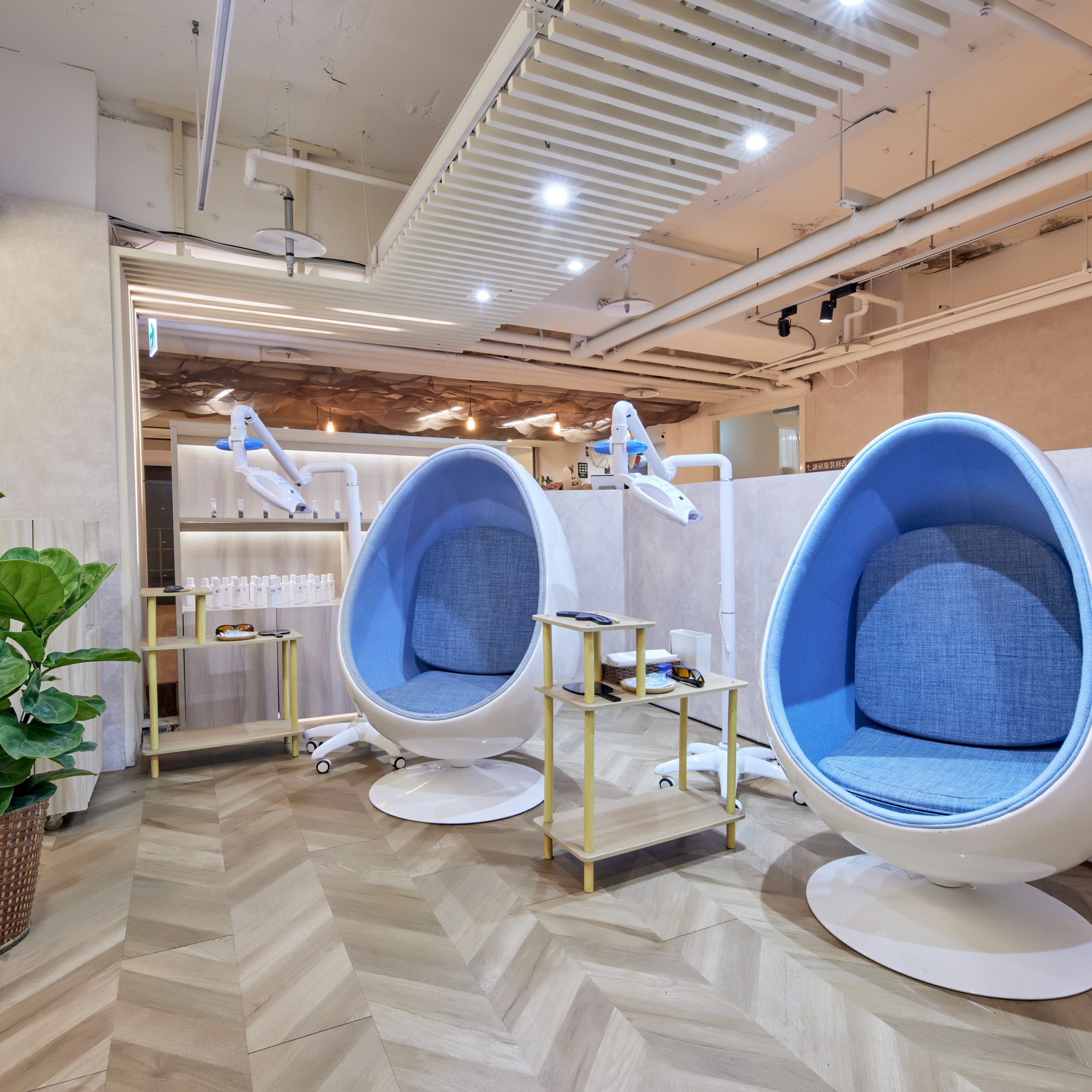 Revive Blanc 誠品南西旗艦店